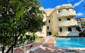 Villa Nettuno Residence